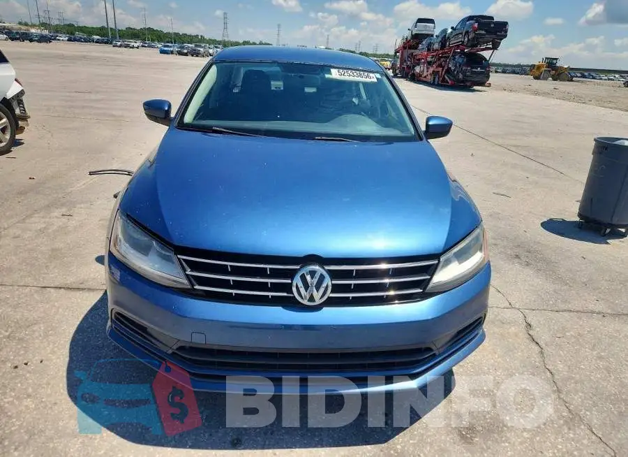 3VW2B7AJ4JM218618 Photo# 5