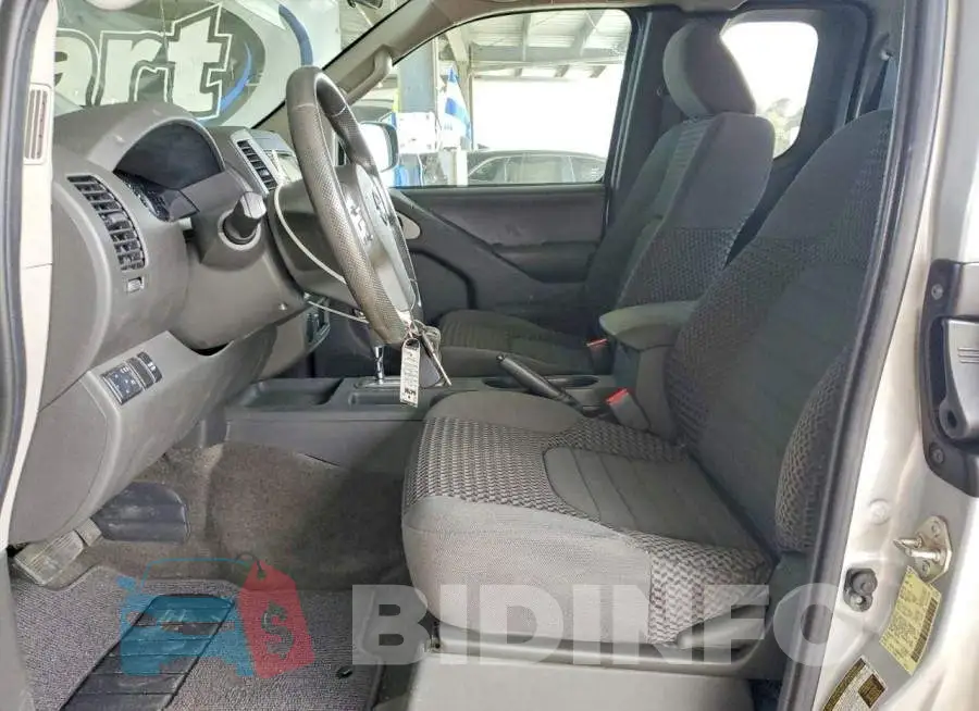 1N6BD0CT9HN724963 Photo# 7