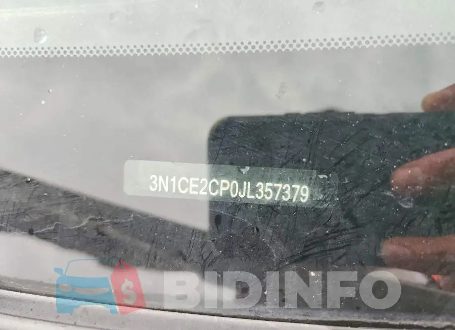 3N1CE2CP0JL357379 Photo# 12