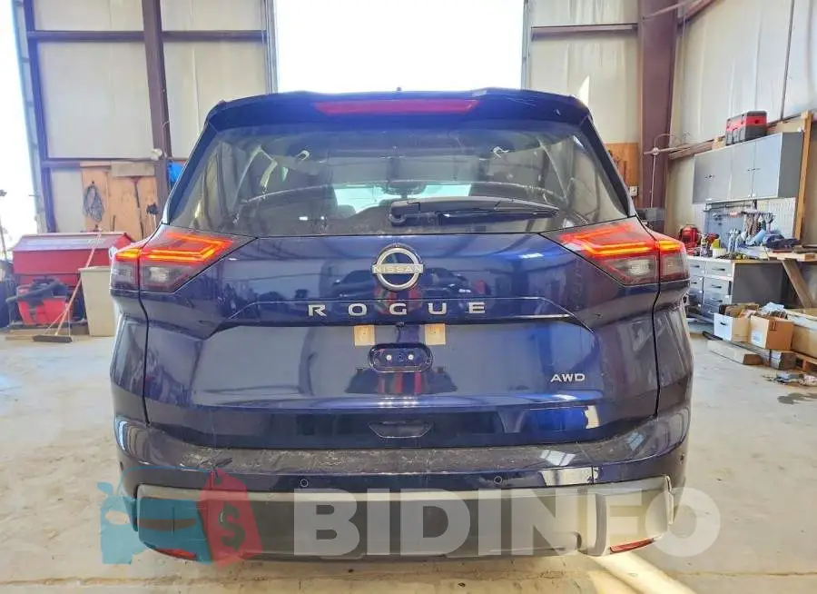 JN8BT3BBXTW085399 Photo# 6