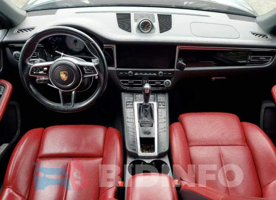 WP1AB2A55KLB30926 Photo# 8