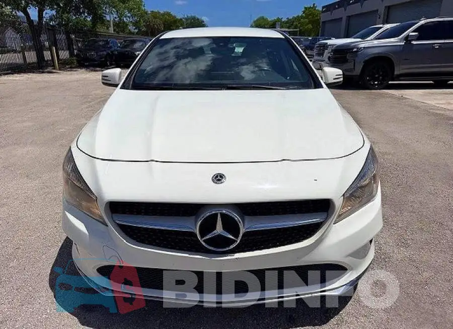 WDDSJ4EB0JN570193 Photo# 5