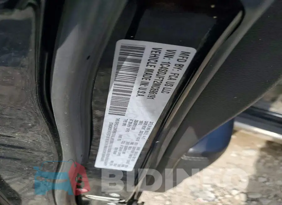 1C4SDJFT2MC696191 Photo# 13