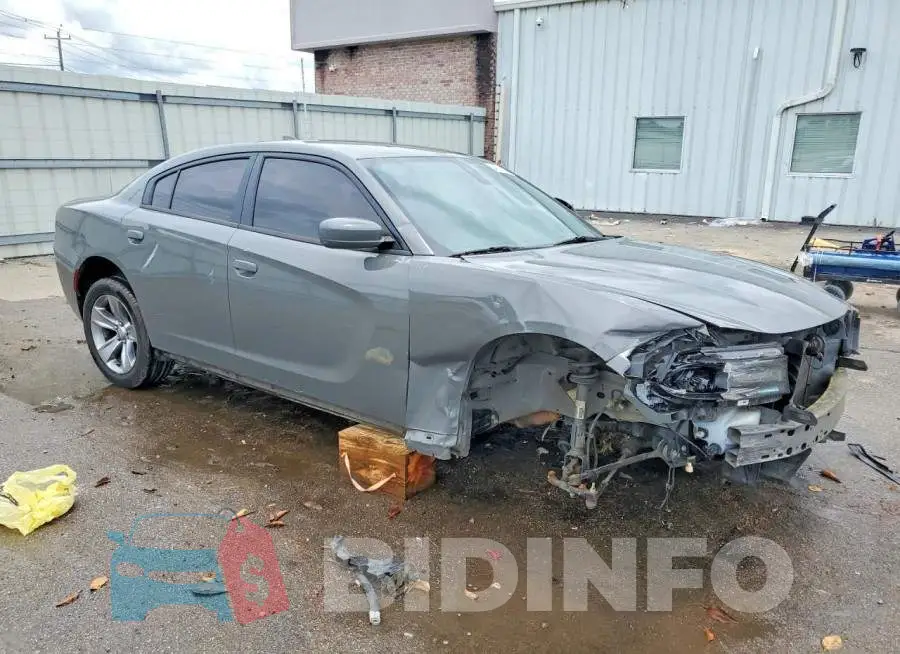 2C3CDXHG4JH133843 Photo# 4