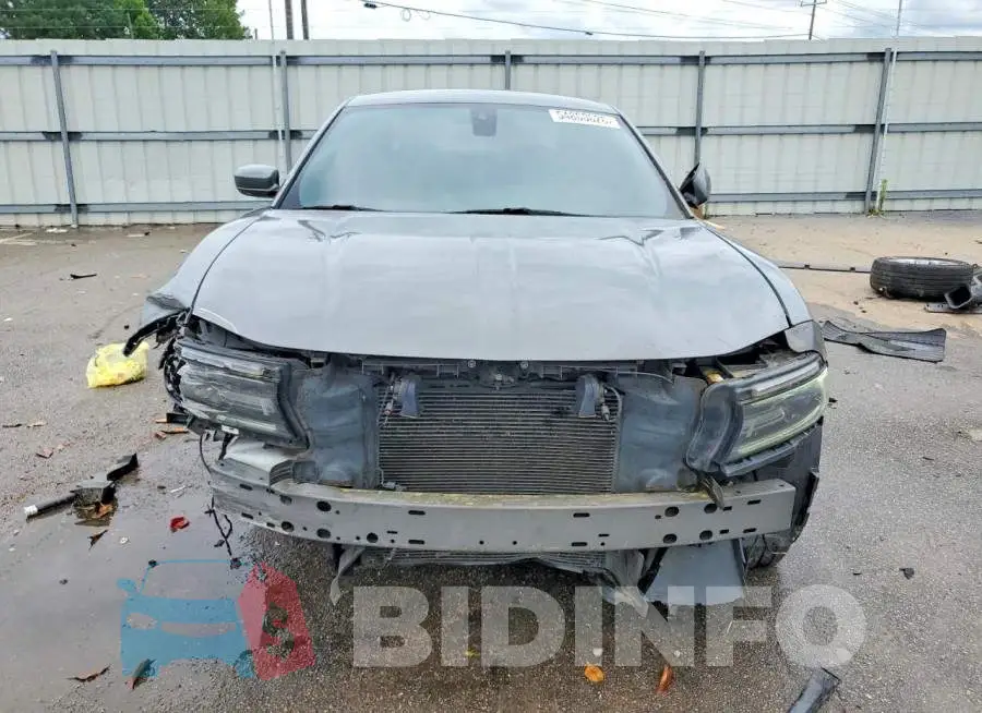 2C3CDXHG4JH133843 Photo# 5