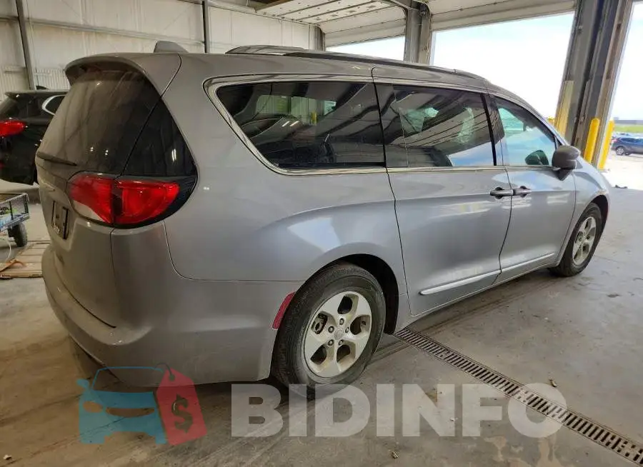 2C4RC1EG5HR782226 Photo# 3