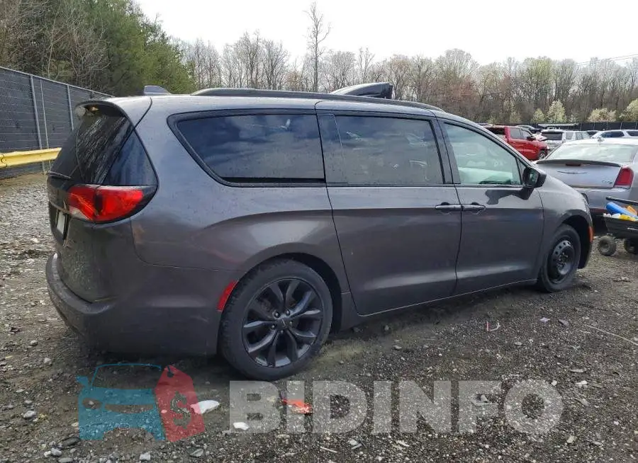 2C4RC1EG5JR204293 Photo# 3