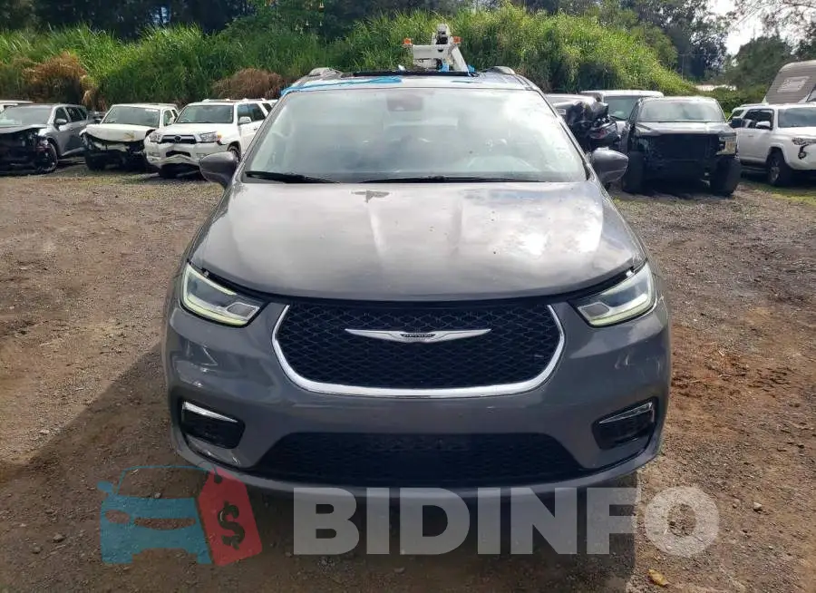 2C4RC3BG8NR183994 Photo# 5