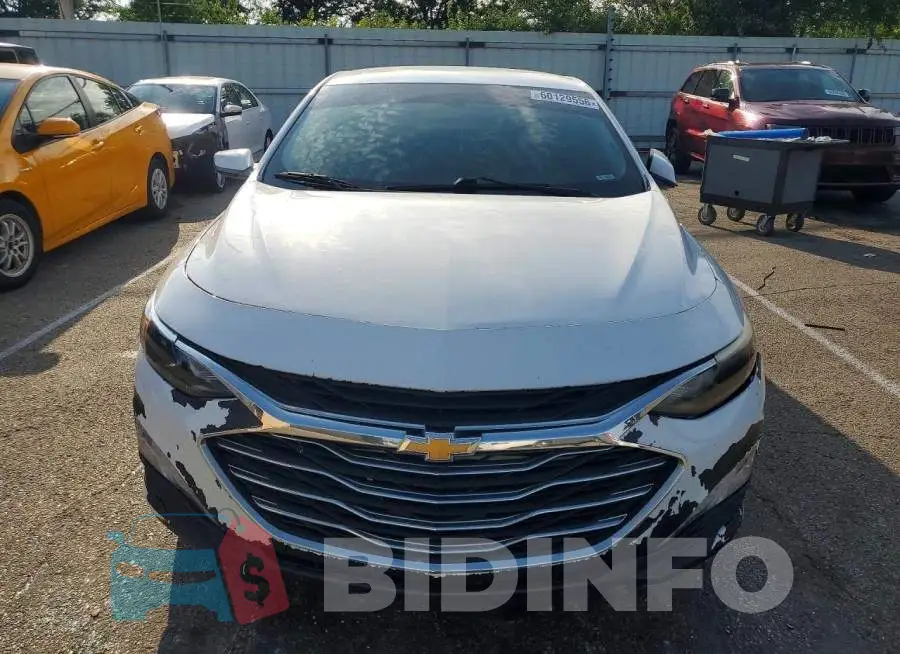 1G1ZD5ST2LF075230 Photo# 5
