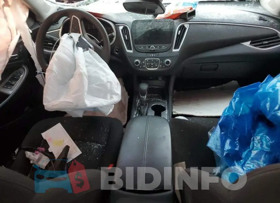 1G1ZD5ST4NF162582 Photo# 8