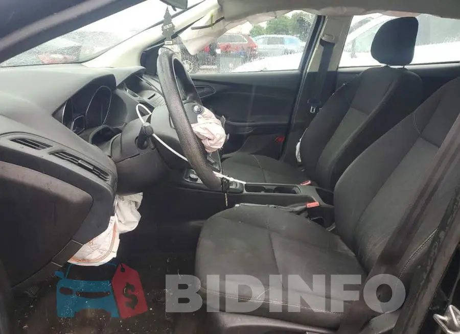 1FADP3E22HL327637 Photo# 7