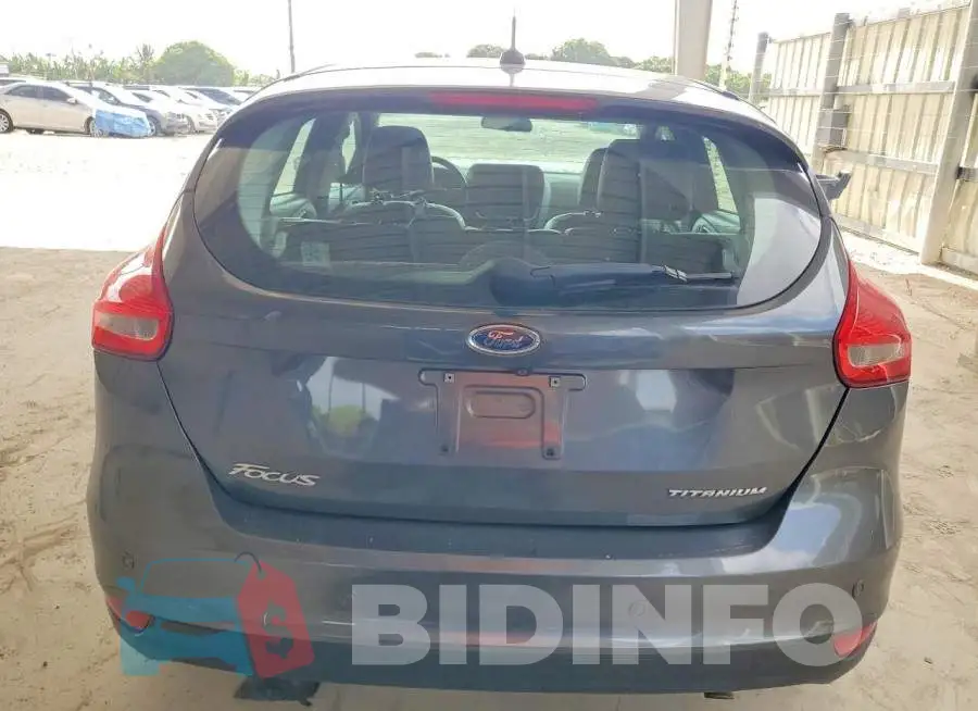 1FADP3N24HL230276 Photo# 6
