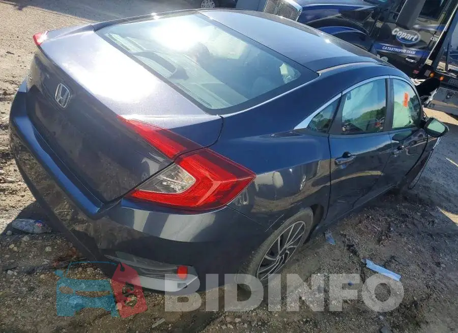 19XFC2F56HE229723 Photo# 3