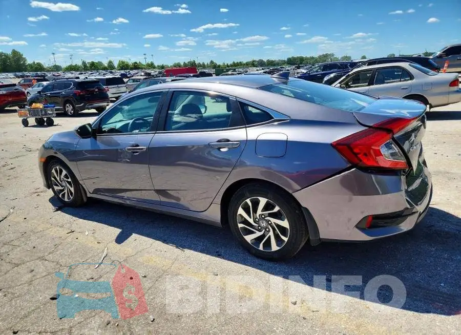 19XFC2F73JE039336 Photo# 2