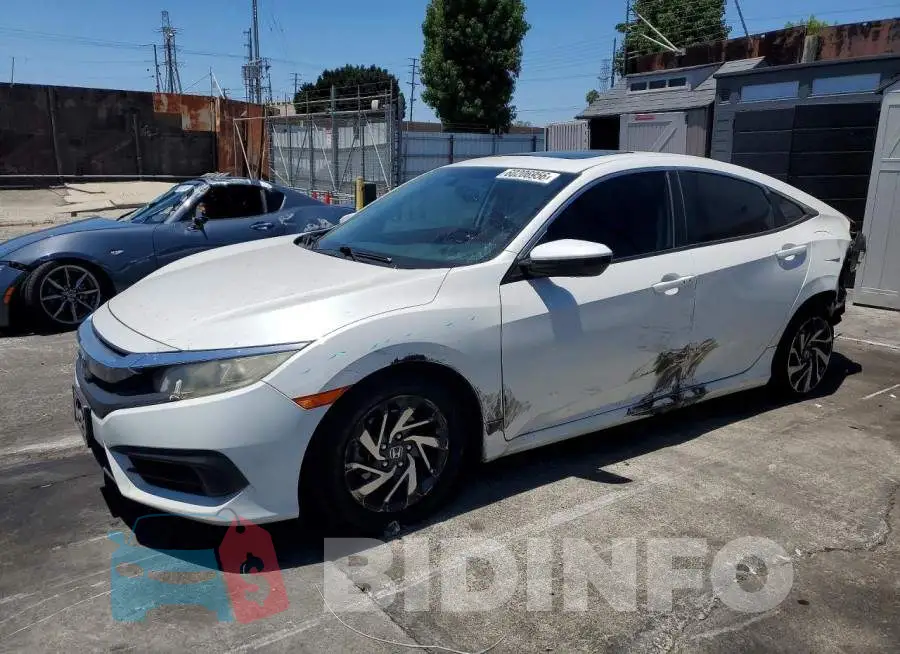 19XFC2F77HE213080 Photo# 1