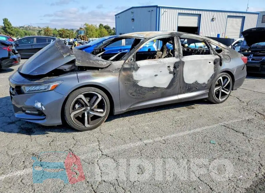 1HGCV1F32LA010132 Photo# 1