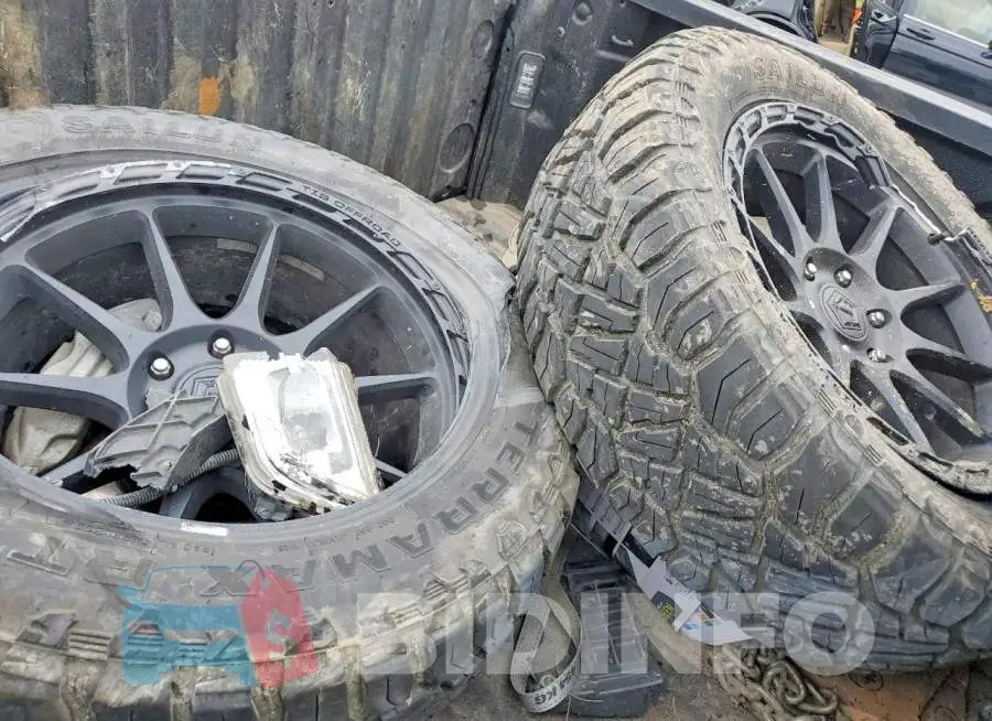 3GCUYEEL7MG246877 Photo# 12