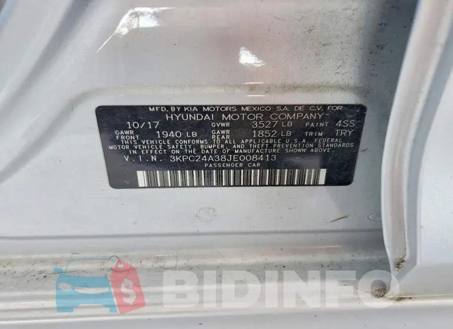 3KPC24A38JE008413 Photo# 12