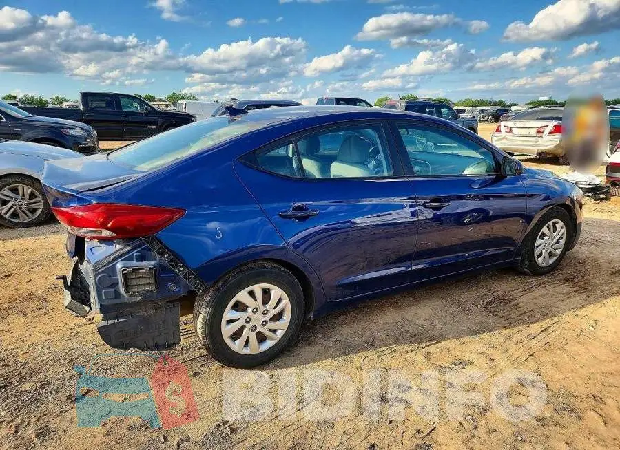 5NPD74LF3HH132902 Photo# 3