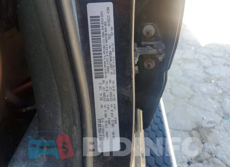 1C6SRFFT8KN879084 Photo# 12