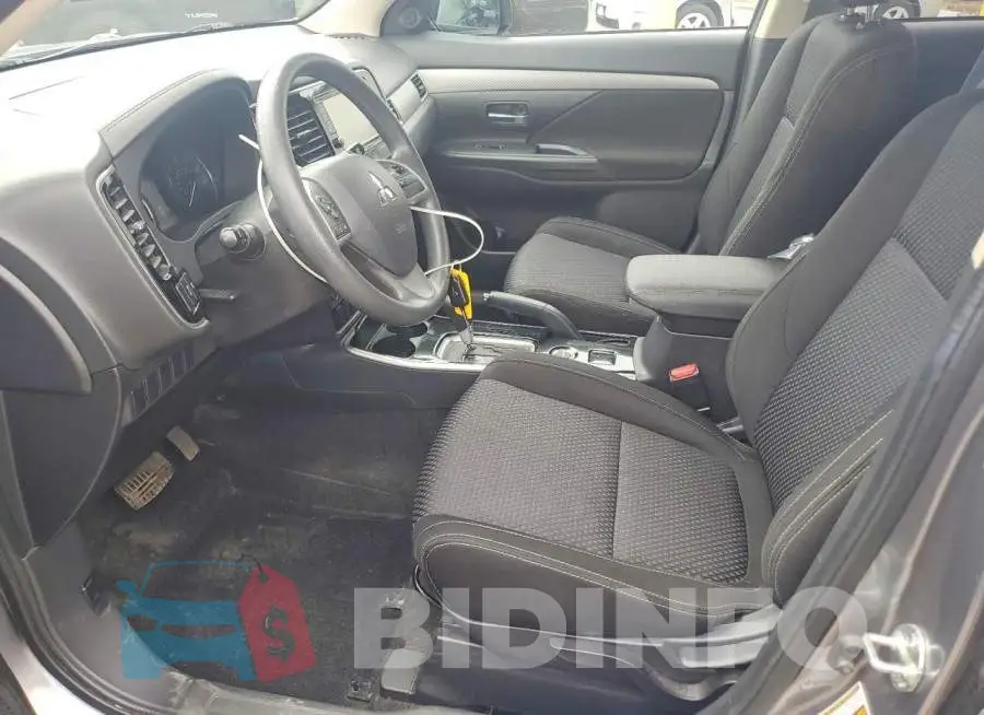 JA4AZ2A36JZ015821 Photo# 7