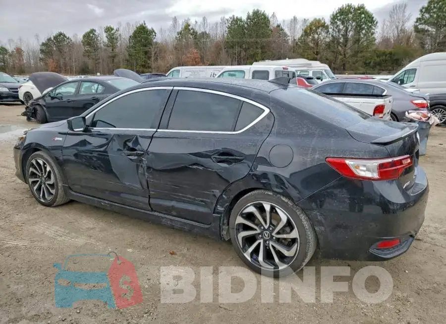 19UDE2F82JA009307 Photo# 2