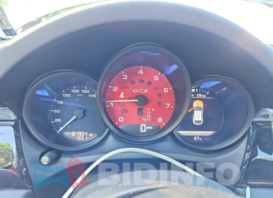 WP1AG2A58HLB56026 Photo# 9