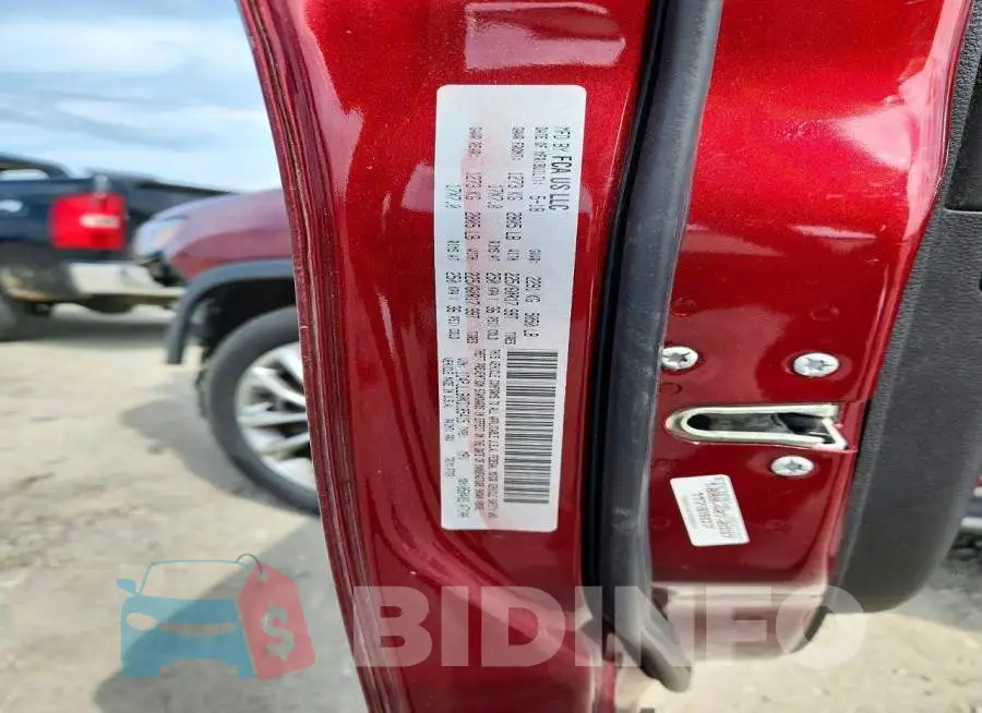 1C4PJLLB0KD185415 Photo# 13