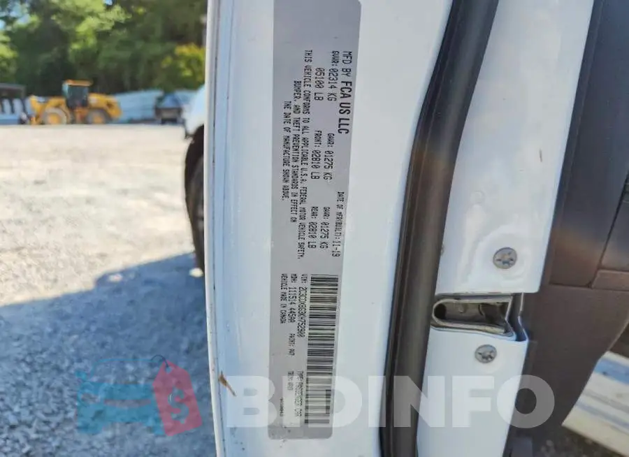 2C3CDXBG3KH752900 Photo# 13