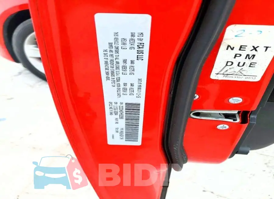 2C3CDXHG7HH522986 Photo# 12