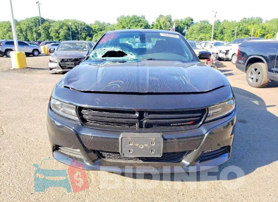 2C3CDXJG4KH710883 Photo# 5