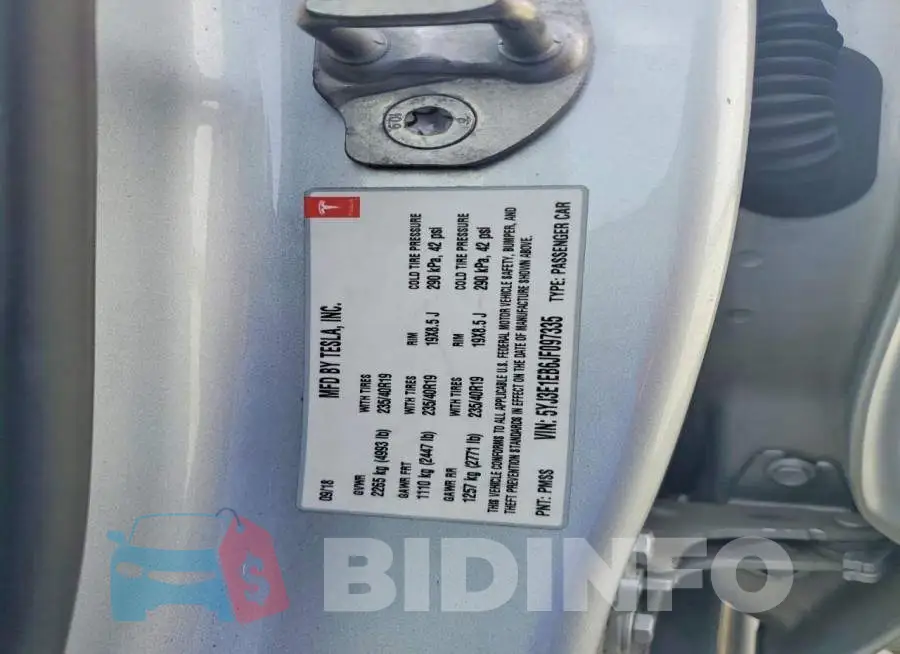 5YJ3E1EB6JF097335 Photo# 12