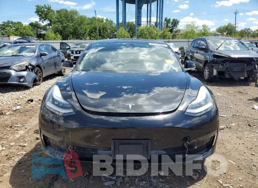 5YJ3E1EB6JF188119 Photo# 5