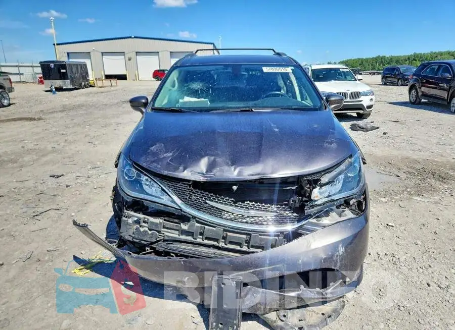 2C4RC1BG2JR211268 Photo# 5