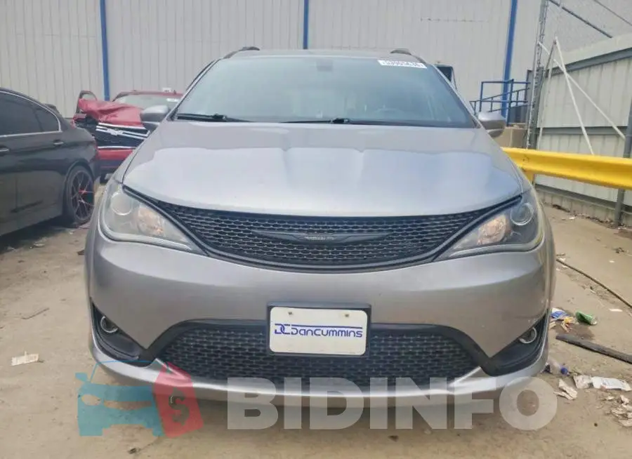2C4RC1BGXLR173257 Photo# 5