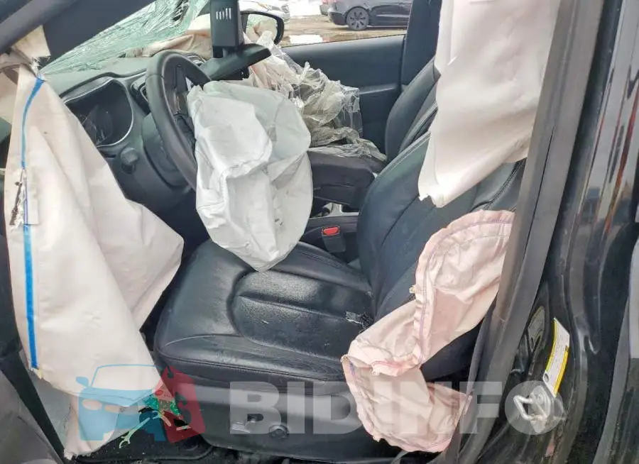 2C4RC1EG5JR291788 Photo# 7