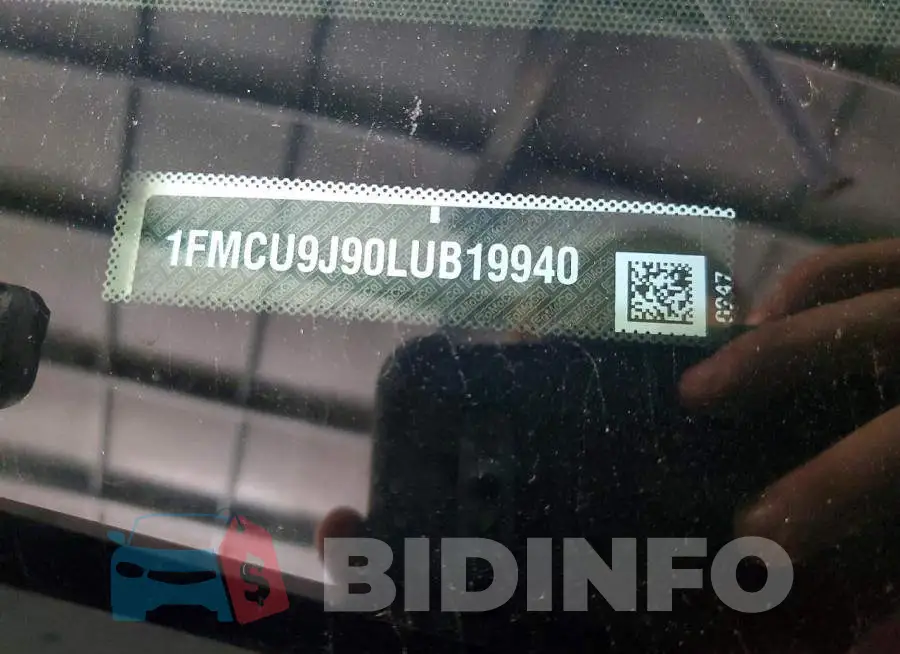 1FMCU9J90LUB19940 Photo# 13