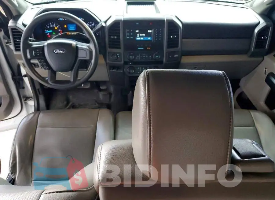 1FT7W2A68JEC87166 Photo# 8