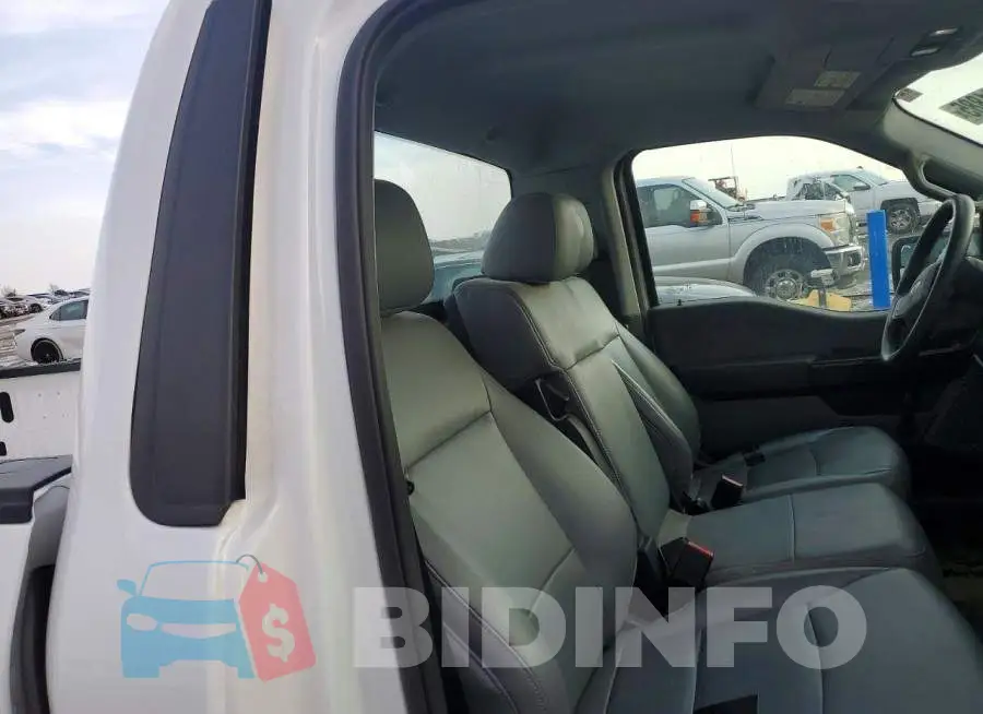 1FTMF1CBXNKE38765 Photo# 10
