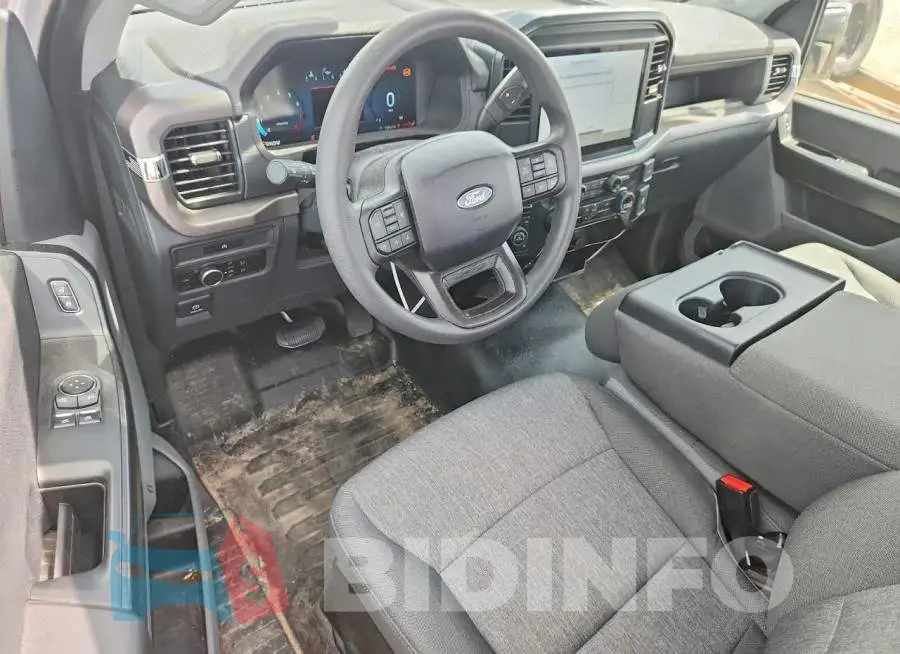 1FTMF1L54SKD18451 Photo# 8