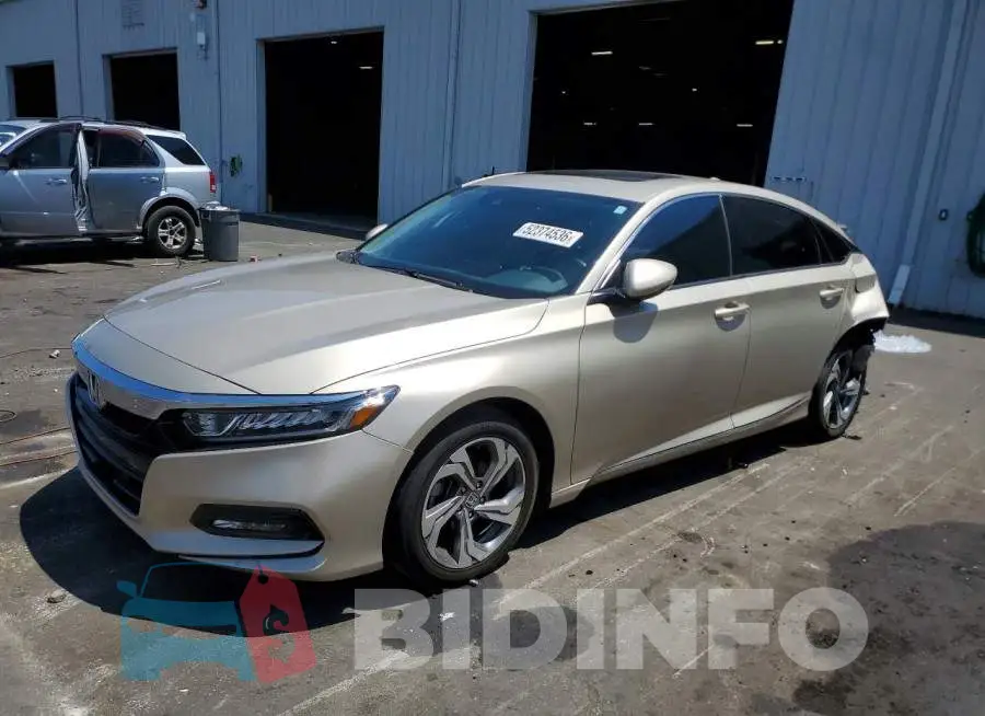 1HGCV1F50KA152933 Photo# 1