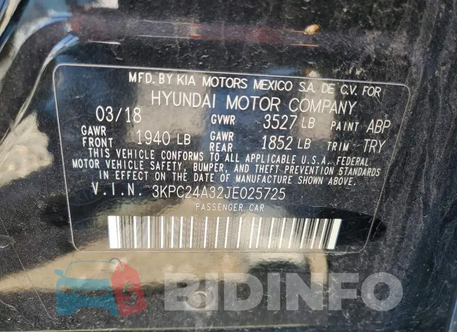 3KPC24A32JE025725 Photo# 12