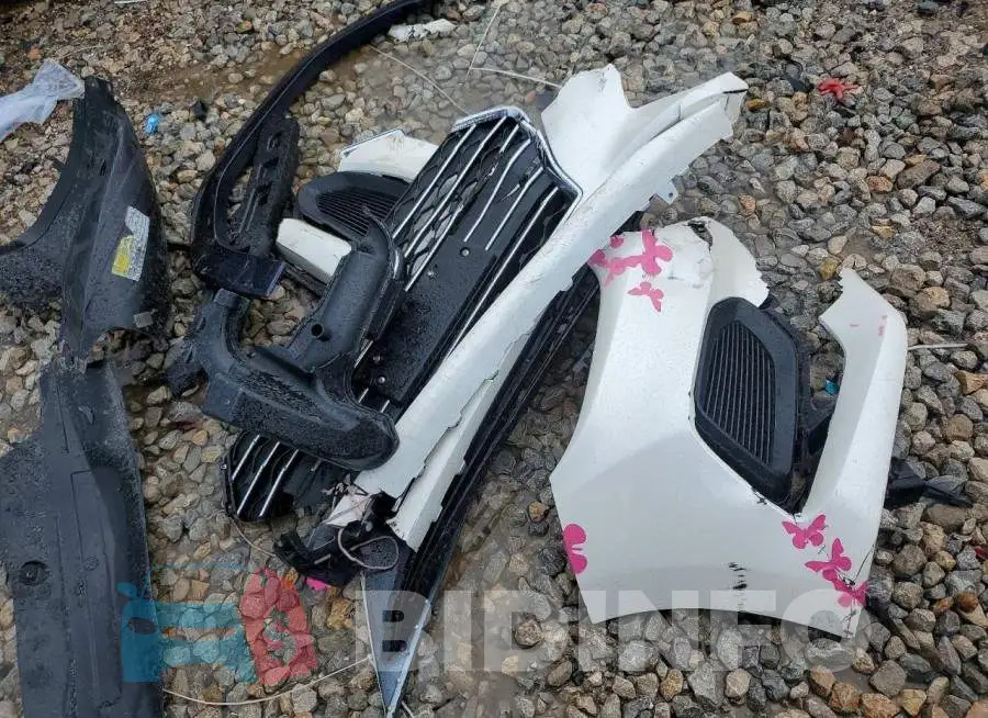 3KPC24A66ME144070 Photo# 12