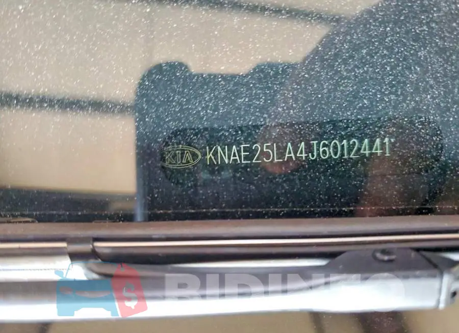 KNAE25LA4J6012441 Photo# 13