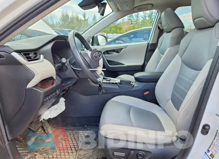 2T3D1RFV6KW008804 Photo# 7