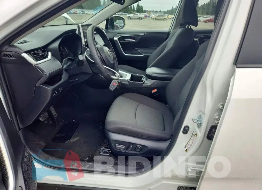 2T3P1RFV8PW389849 Photo# 7