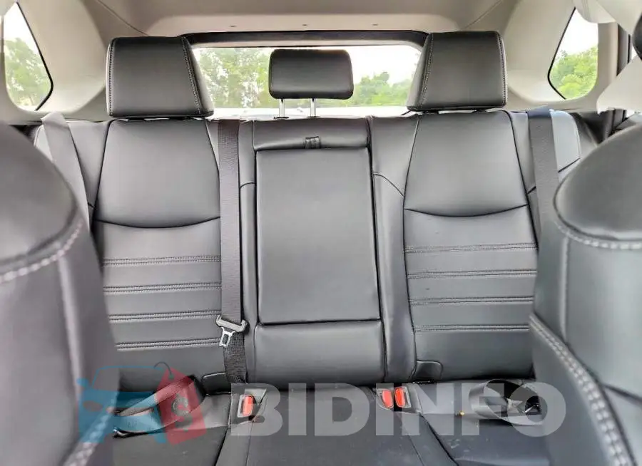 4T3B6RFV7RU158827 Photo# 10