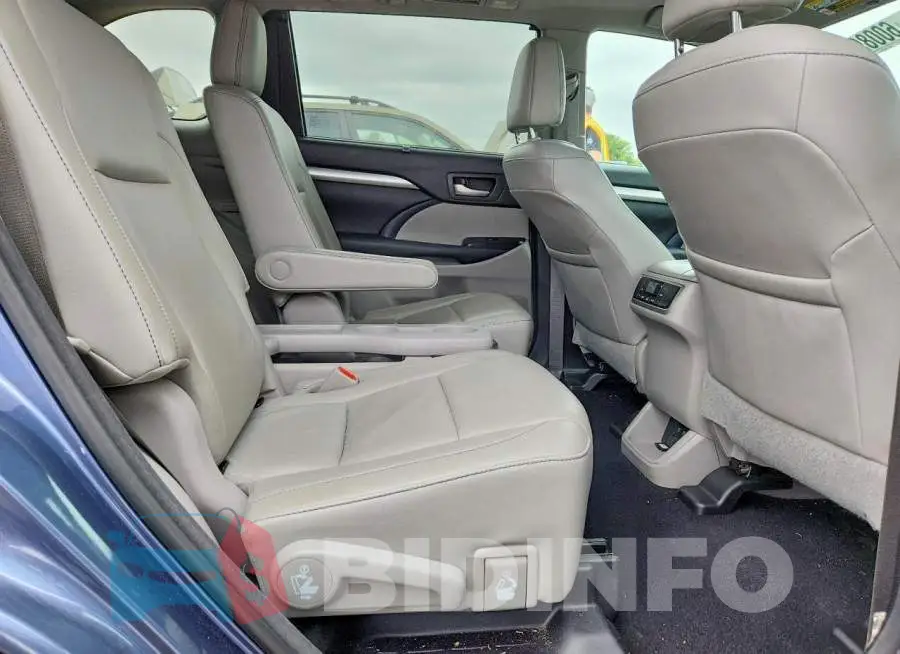 5TDJZRFH2JS820946 Photo# 11