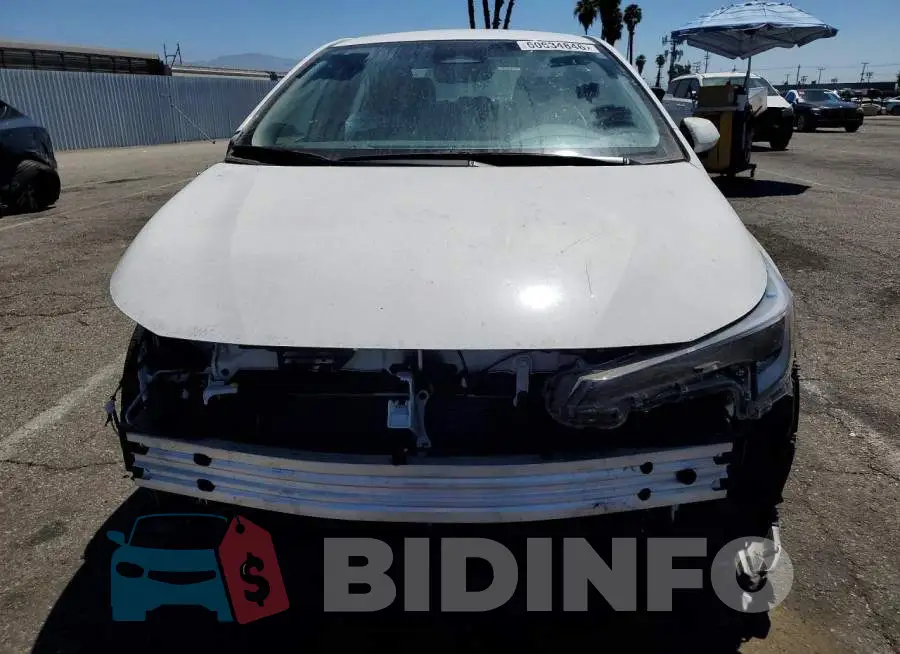 JTDBCMFE2S3080073 Photo# 5