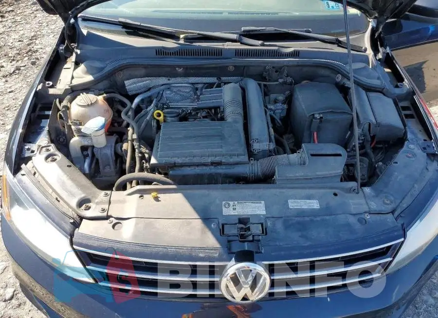 3VW167AJ5HM320388 Photo# 11